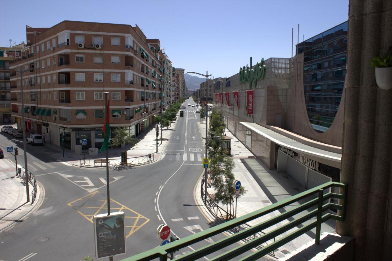 Apartamento Granada-Hipercor Exterior photo